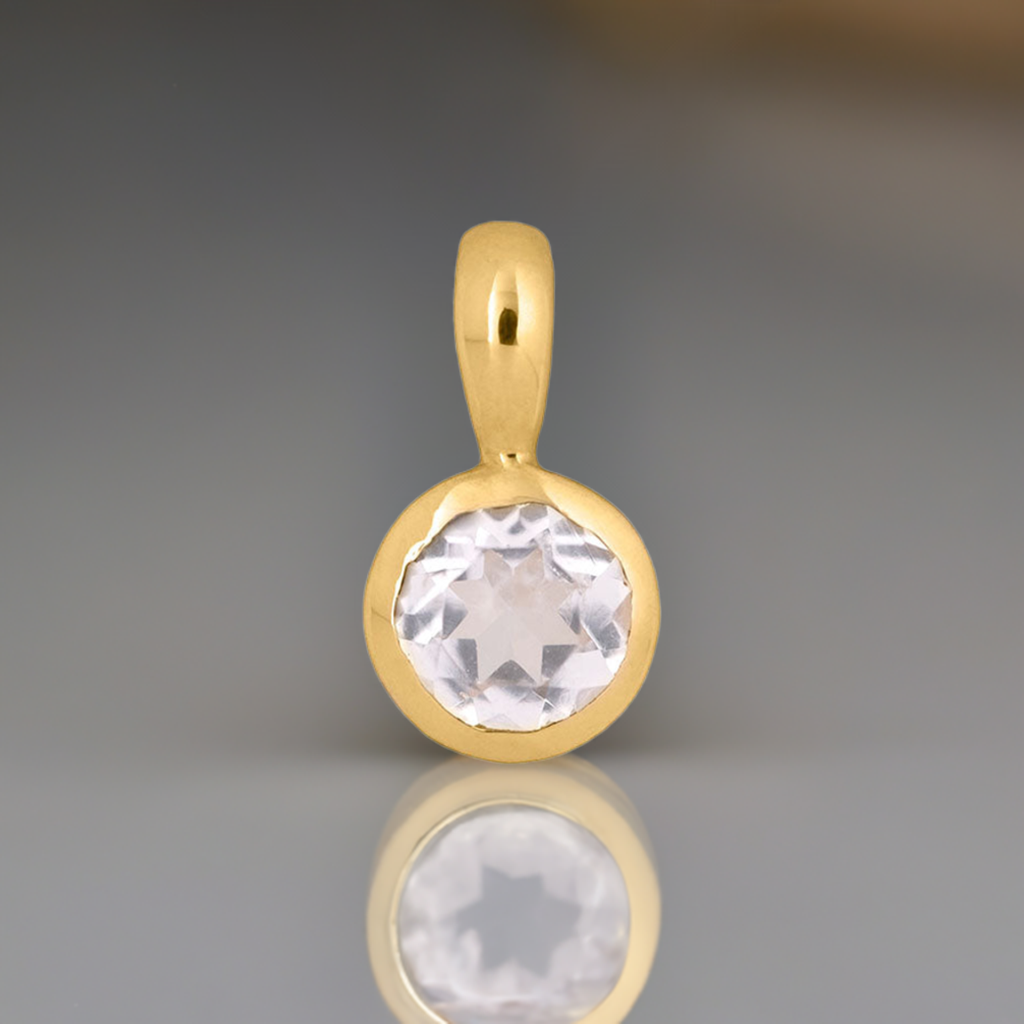 9ct Gold Birthstone - April (White Topaz)